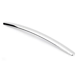 TIRADOR DE ALUMINIO DE 35,8 CM DE LARGO. 32CM DISTANCIA ENTRE AGUJEROS. ACABADO CROMO