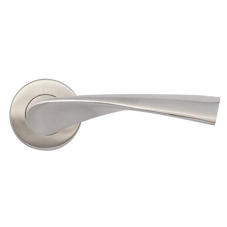 MANIVELA CON ROSETA INOX304. MODELO  ZEUS. D53.