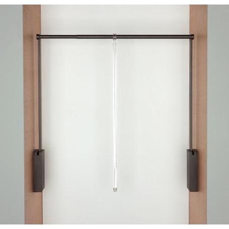 PERCHERO SERVETTO 3T COLOR MARRON EXT.PERCHERO 750-1100 MM