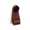 TIRADOR COLGANTE PIEL MODELO FLEXA 22X70 ACABADO MARRON - NEGRO DIST. AGUJERO COLGANTE 22X70